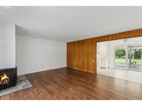 10910 SW 74th Avenue Portland OR 97223