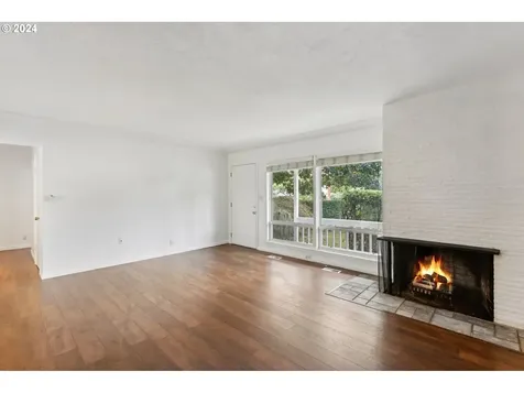 10910 SW 74th Avenue Portland OR 97223
