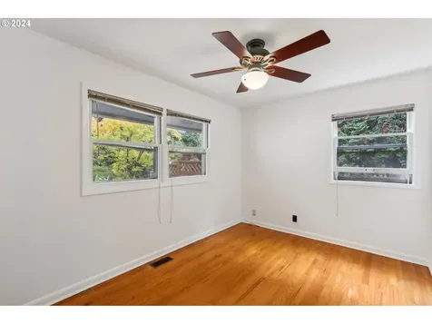10910 SW 74th Avenue Portland OR 97223