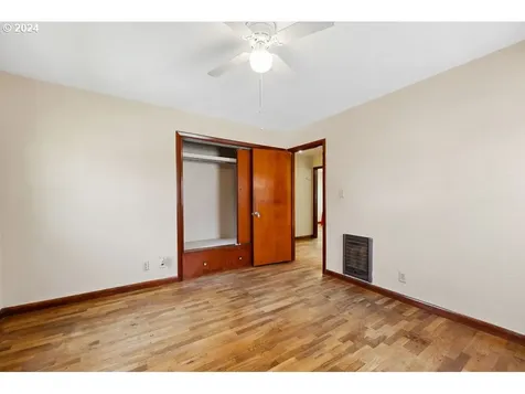 1316 8th Avenue Longview WA 98632
