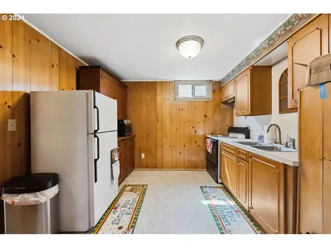 1316 8th Avenue Longview WA 98632