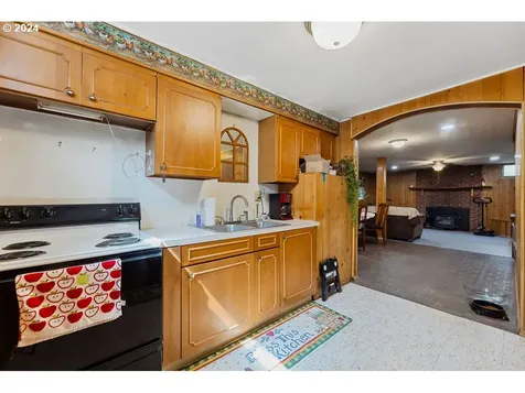 1316 8th Avenue Longview WA 98632