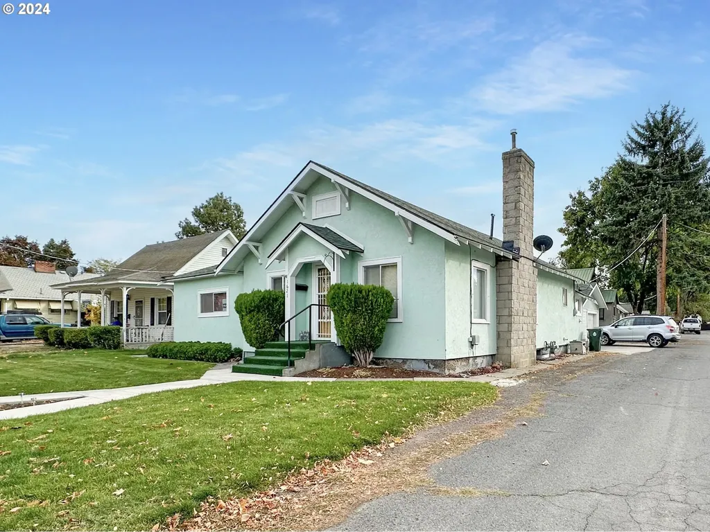 1621 Washington Avenue Baker City OR 97814
