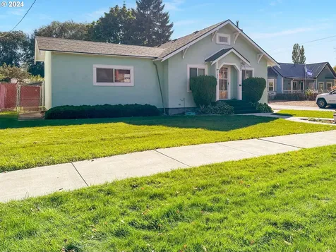 1621 Washington Avenue Baker City OR 97814