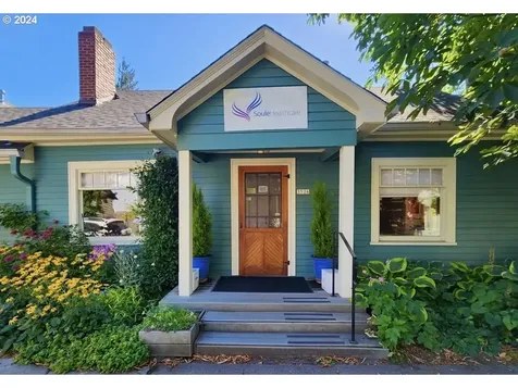 3526 S Corbett Avenue Portland OR 97239
