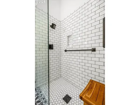 9747 NW Silver Ridge Loop Portland OR 97229