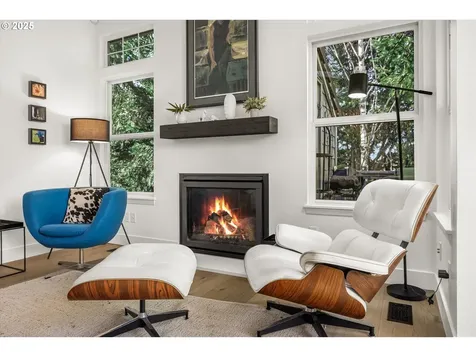9747 NW Silver Ridge Loop Portland OR 97229