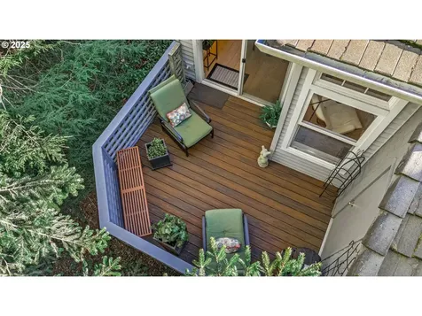 9747 NW Silver Ridge Loop Portland OR 97229
