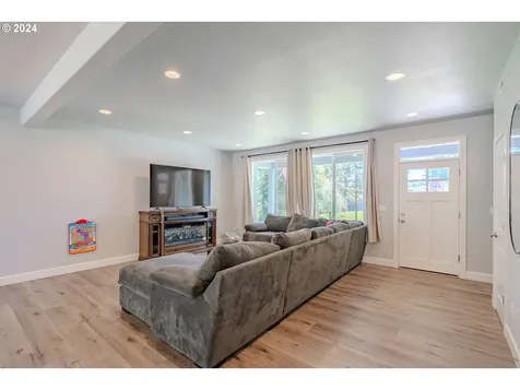 344 Raptor Ridge Drive Woodland WA 98674