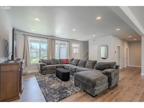 344 Raptor Ridge Drive Woodland WA 98674