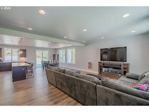 344 Raptor Ridge Drive Woodland WA 98674