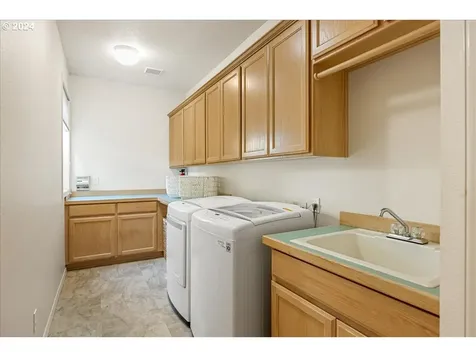 22461 Mckenzie Court West Linn OR 97068