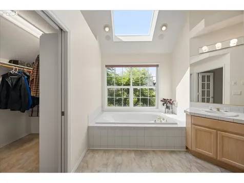 22461 Mckenzie Court West Linn OR 97068