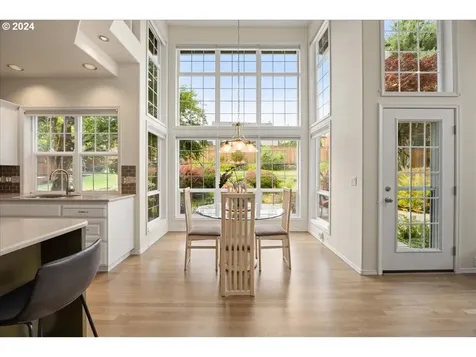 22461 Mckenzie Court West Linn OR 97068