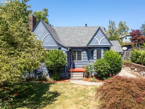 3405 Ne Pacific Street Portland OR 97232