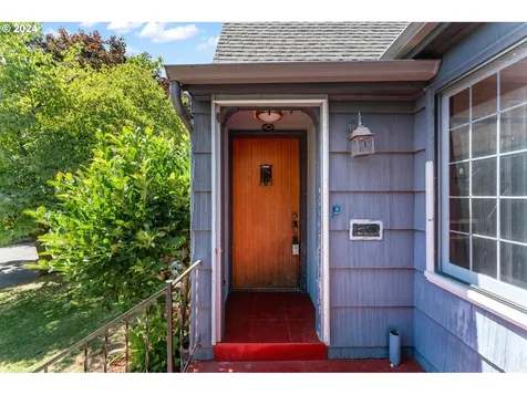 3405 Ne Pacific Street Portland OR 97232