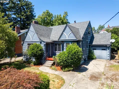 3405 Ne Pacific Street Portland OR 97232