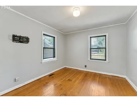3405 Ne Pacific Street Portland OR 97232