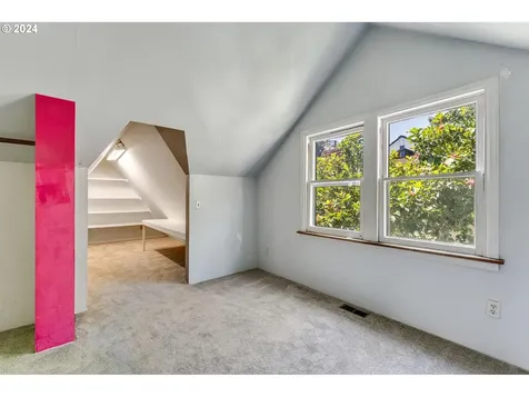 3405 Ne Pacific Street Portland OR 97232