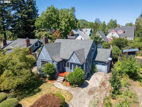 3405 Ne Pacific Street Portland OR 97232