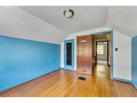 3405 Ne Pacific Street Portland OR 97232