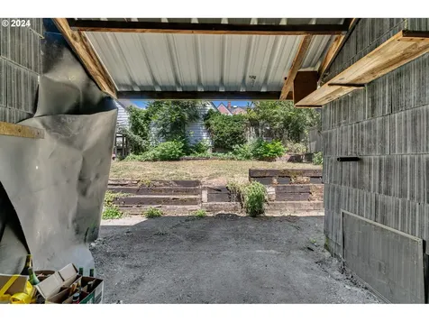 3405 Ne Pacific Street Portland OR 97232