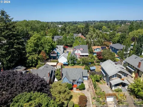 3405 Ne Pacific Street Portland OR 97232