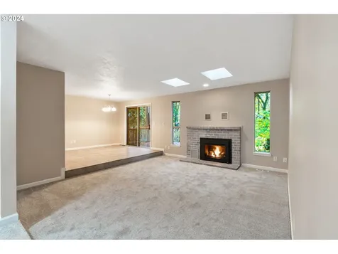 3139 SW Freeman Street Portland OR 97219