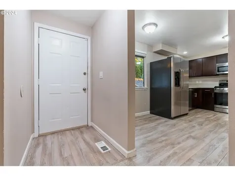 3139 SW Freeman Street Portland OR 97219