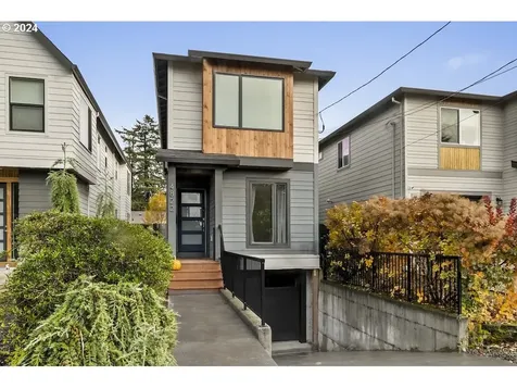 4822 SE 75th Avenue Portland OR 97206