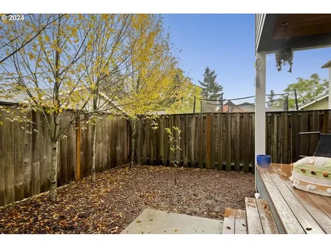 4822 SE 75th Avenue Portland OR 97206