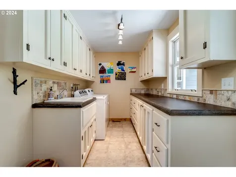 18400 Ne Erickson Road Brush Prairie WA 98606