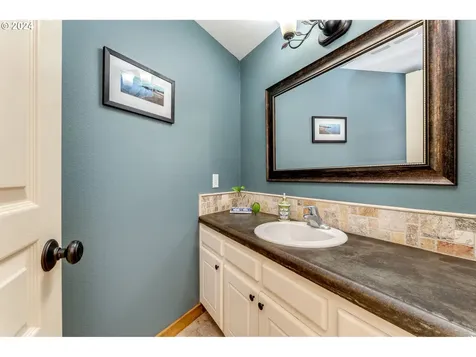 18400 Ne Erickson Road Brush Prairie WA 98606