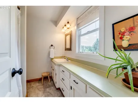 18400 Ne Erickson Road Brush Prairie WA 98606