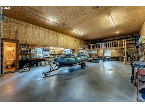 18400 Ne Erickson Road Brush Prairie WA 98606