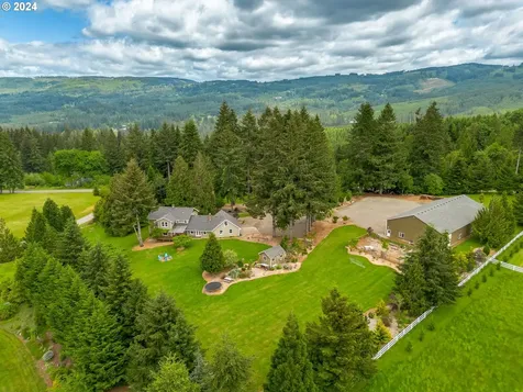 18400 Ne Erickson Road Brush Prairie WA 98606