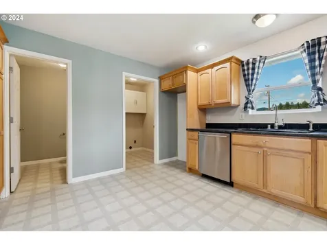 962 Smith Beckon Road Carson WA 98610