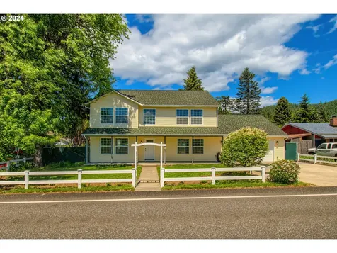 962 Smith Beckon Road Carson WA 98610