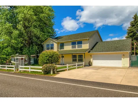 962 Smith Beckon Road Carson WA 98610
