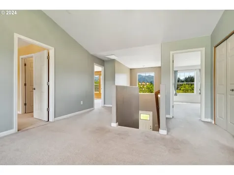 962 Smith Beckon Road Carson WA 98610