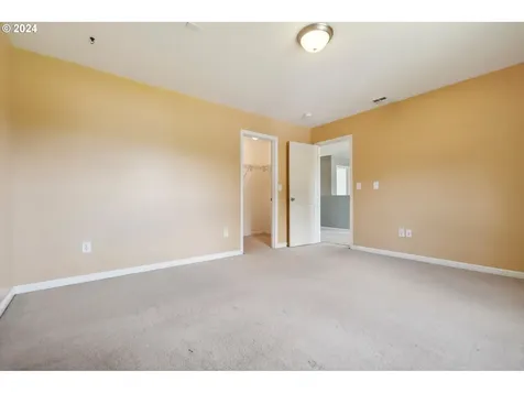 962 Smith Beckon Road Carson WA 98610