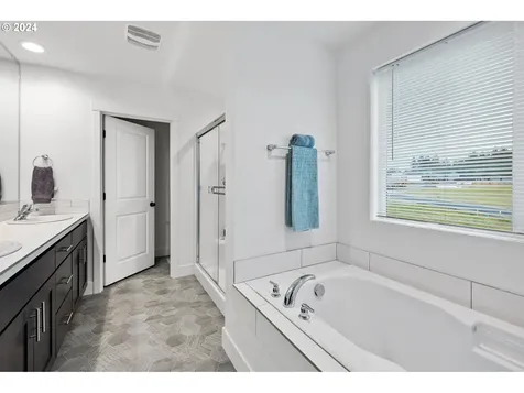966 Ne Wildwood Drive Estacada OR 97023