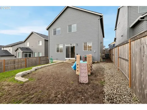 966 Ne Wildwood Drive Estacada OR 97023