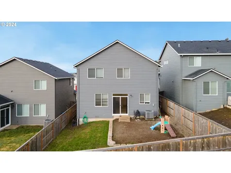 966 Ne Wildwood Drive Estacada OR 97023
