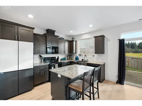 966 Ne Wildwood Drive Estacada OR 97023