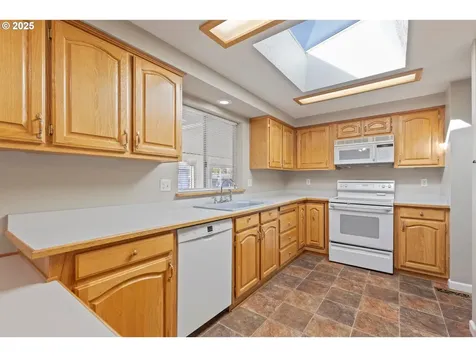 100 SW 195th Avenue Beaverton OR 97006
