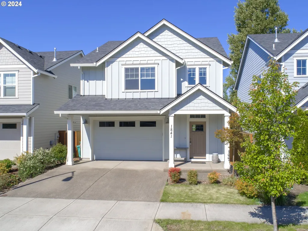 1841 N Daniel Drive Newberg OR 97132