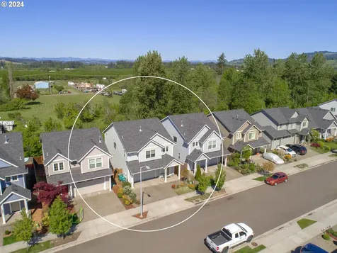 1841 N Daniel Drive Newberg OR 97132