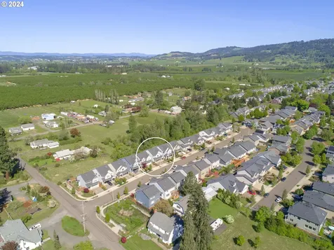 1841 N Daniel Drive Newberg OR 97132
