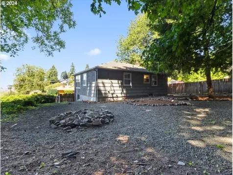 1011 NE 66th Street Vancouver WA 98665